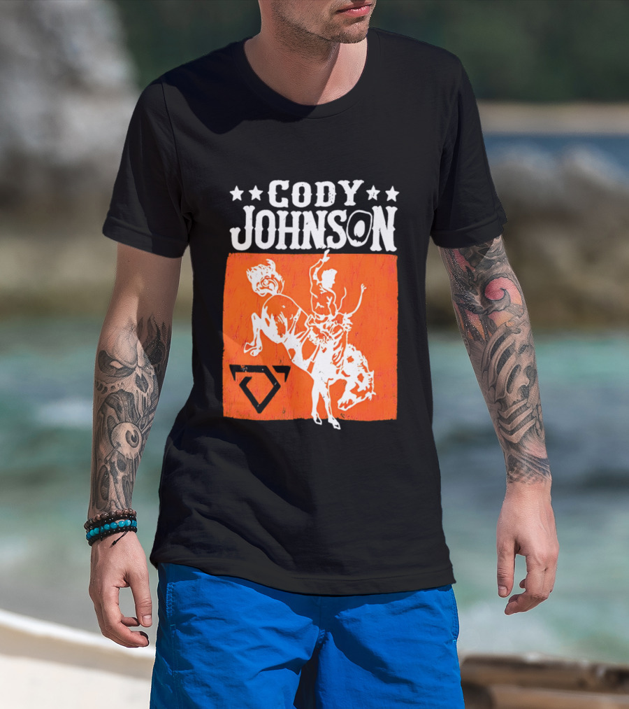 Cody Johnson Cowboy Rodeo Bucking Horse Vintage Western T-Shirt