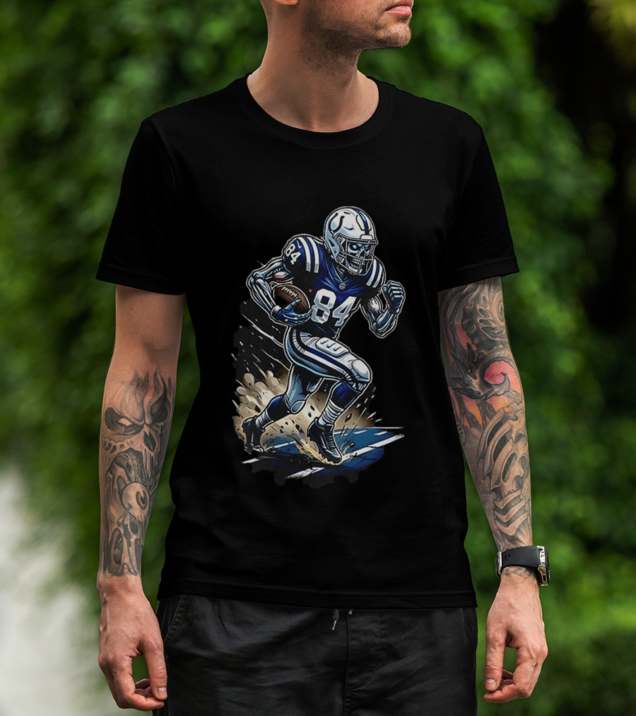Indianapolis Colts Skeleton Football Player Runs In My Blood T-Shirt