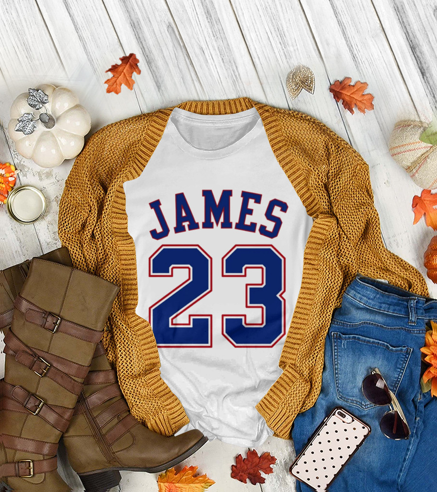 James 23 Philadelphia 76er The King T-Shirt