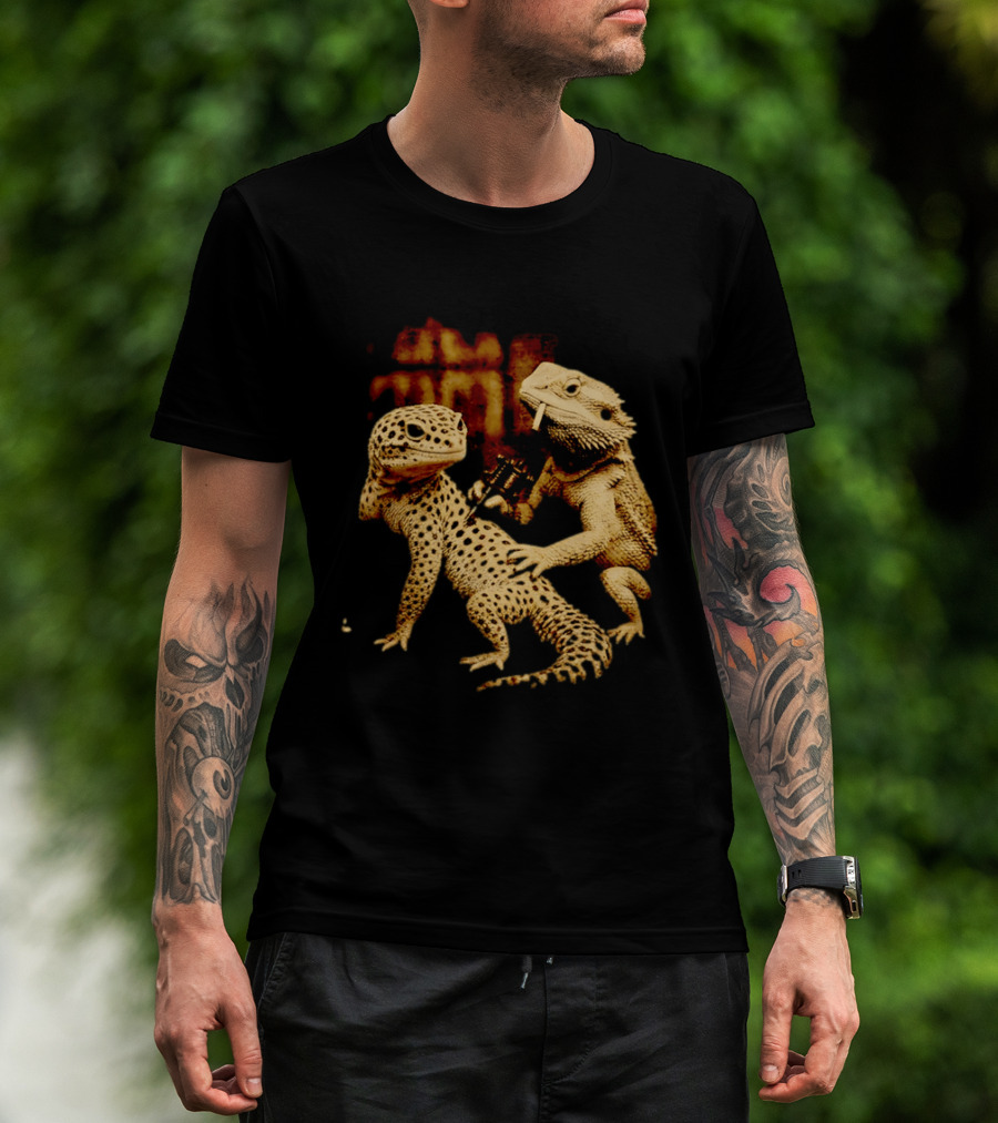 Leopard Gecko Tattoo By Bearded Dragon With Spray Paint Graffiti T-Shirt