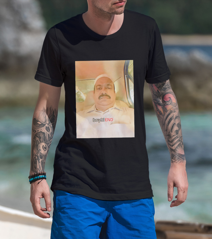 BoyfriEND Man Sitting Image T-Shirt
