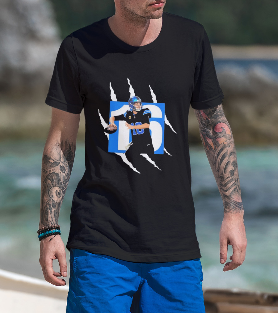 Jared Goff 16 Claw Scratch Football Quarterback T-Shirt