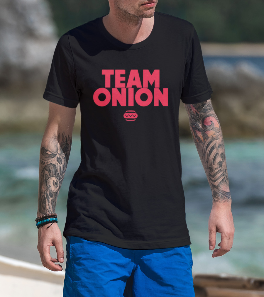 Team Onion Hot Dog Lovers Unite T-Shirt