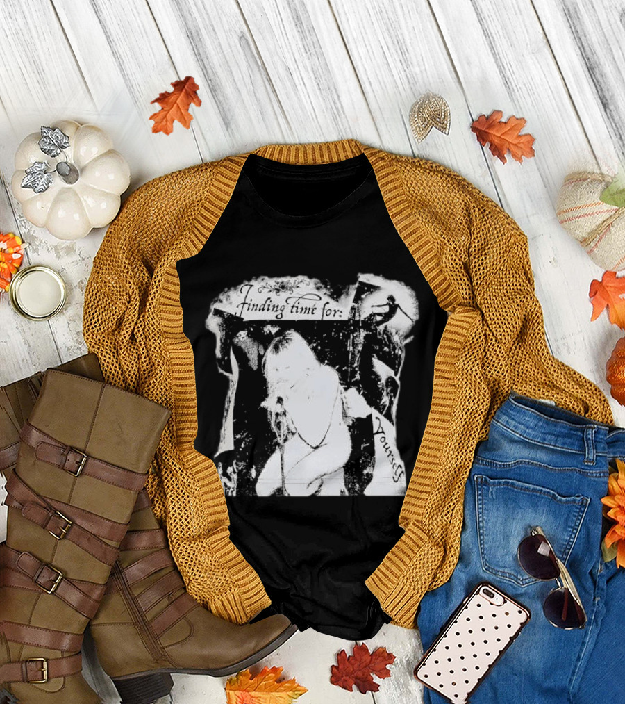 Finding Time For Yourself Singing Woman Retro Vibe T-Shirt