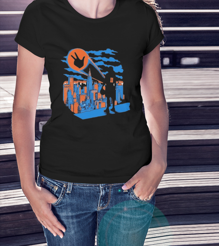 New York Knicks Jalen Brunson NYC Skyline Hero Hand T-Shirt