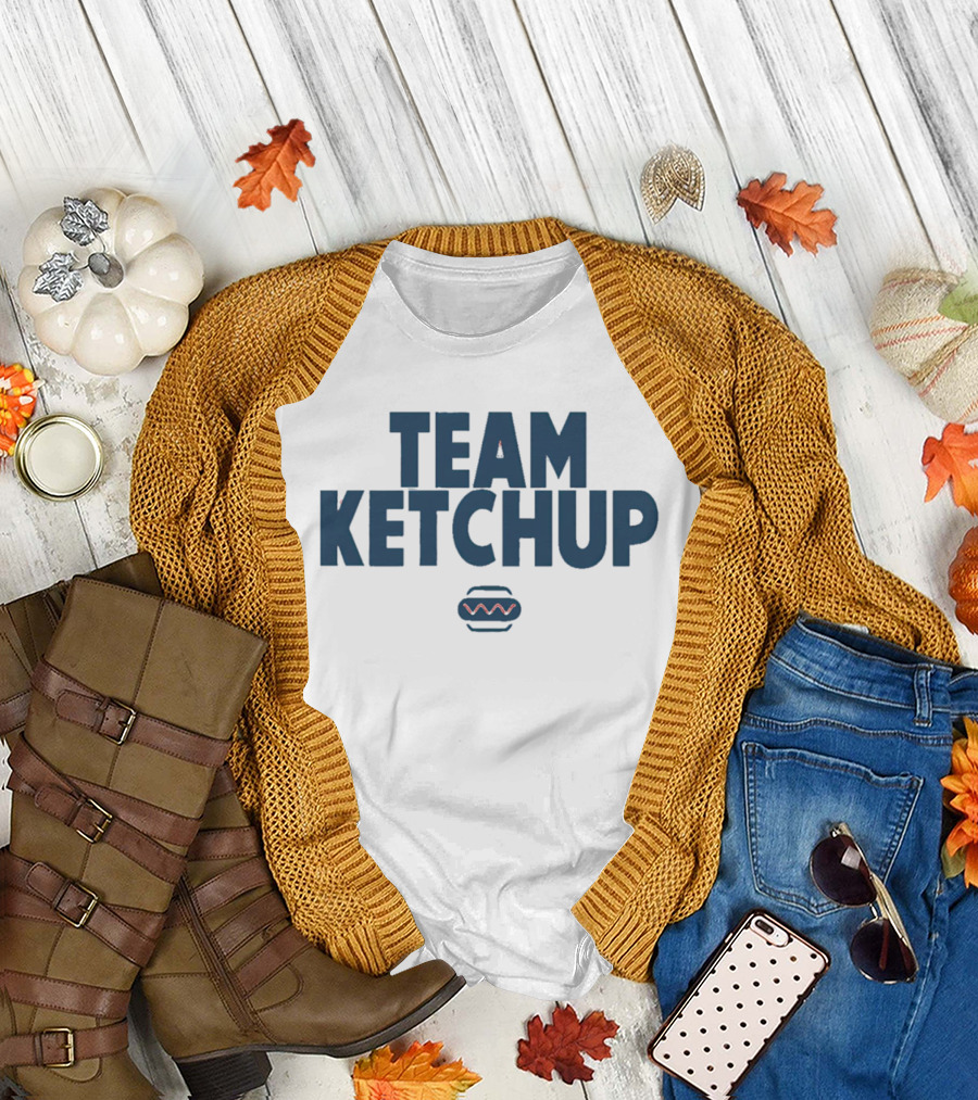 Team Ketchup Hot Dog Wavy Line T-Shirt