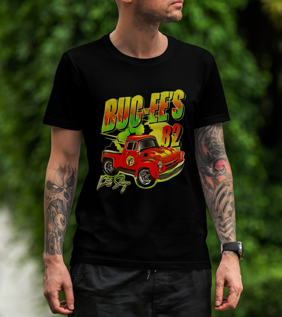 Buc Ee's 82 Pit Stop Vintage Red Truck T-Shirt