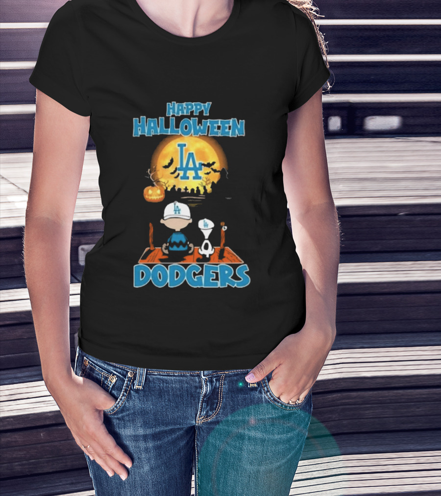 Happy Halloween Los Angeles Dodgers Peanuts Snoopy Charlie Brown T-Shirt