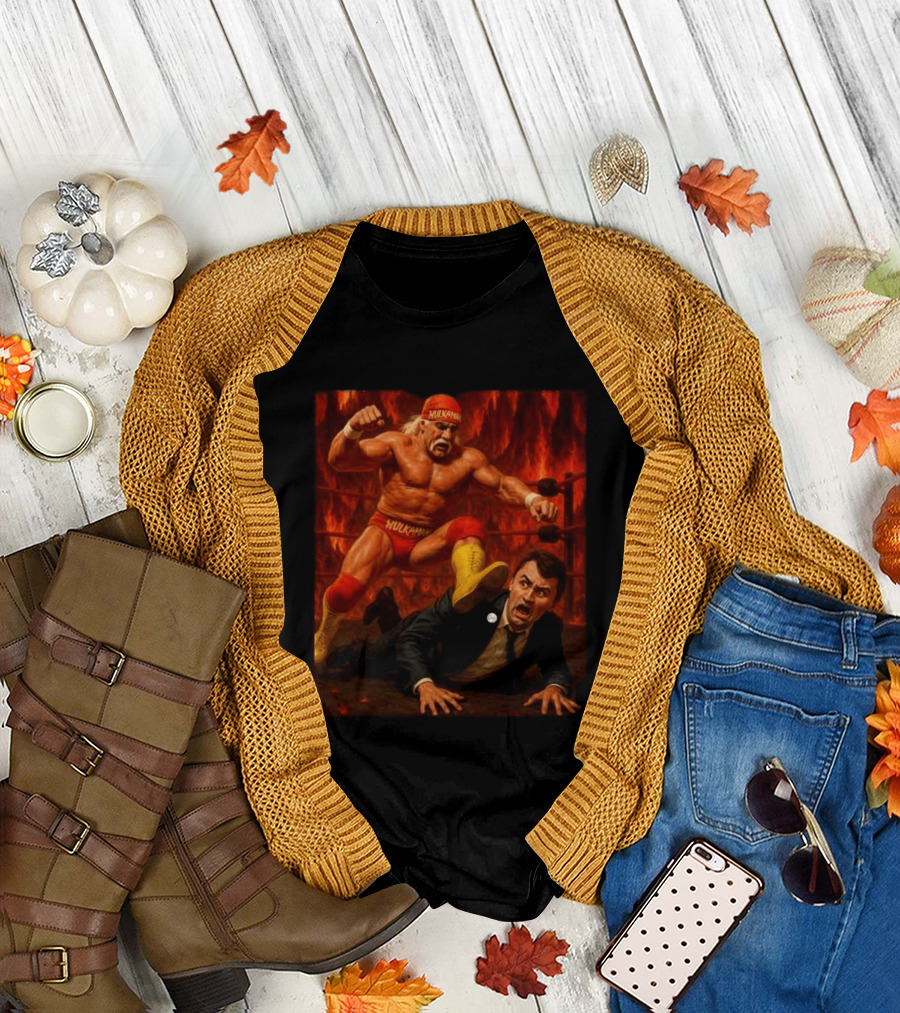 Hulk Hogan Hulkamania Vs Charlie Kirk Wrestling Meme Image T-Shirt