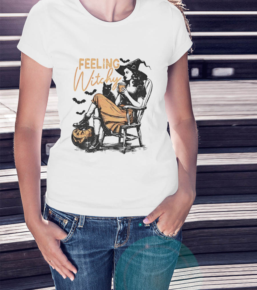 Feeling Witchy Witch With Pumpkin And Bats Halloween Vibes T-Shirt