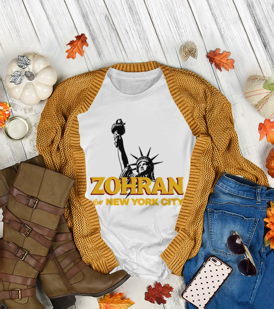 Zohran And Statue Of Liberty New York City Showdown T-Shirt