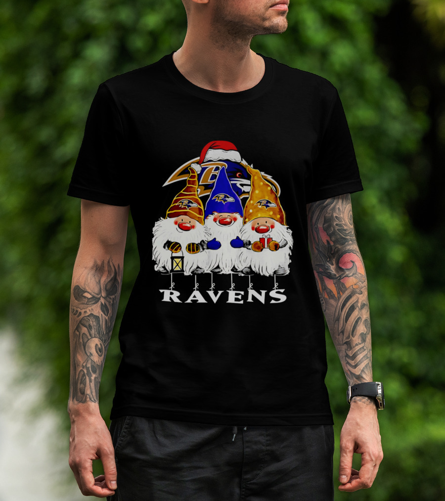 Gnomes Baltimore Ravens Christmas T-Shirt