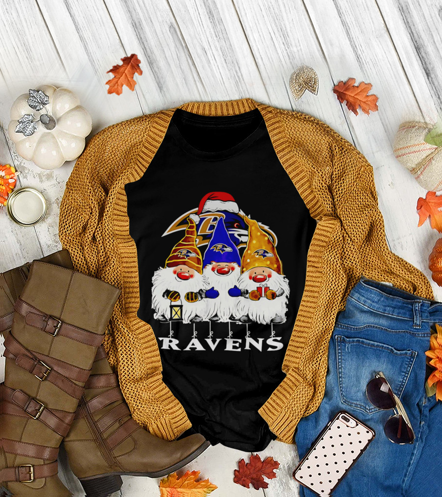 Gnomes Baltimore Ravens Christmas T-Shirt