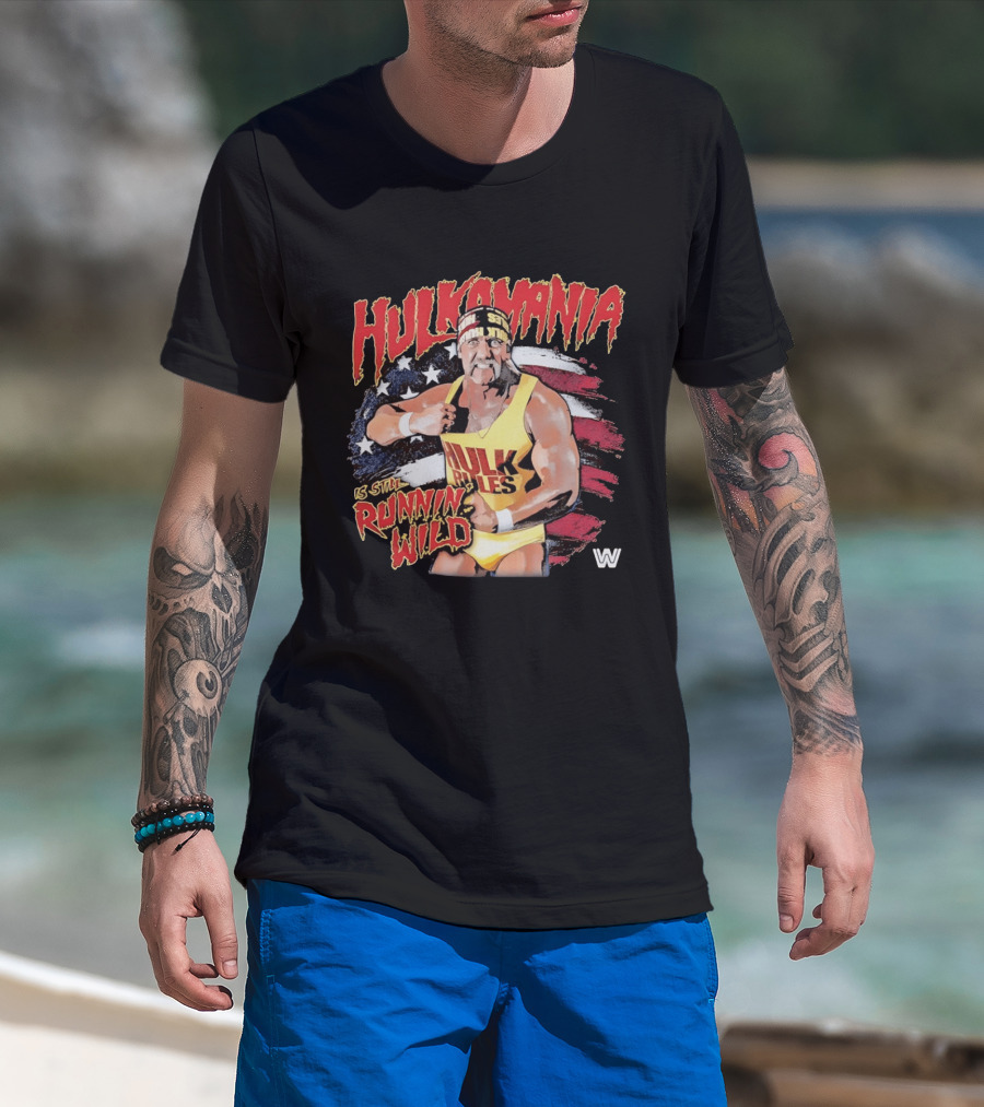 Hulk Hogan Hulkamania Runnin Wild American Flag WWE T-Shirt
