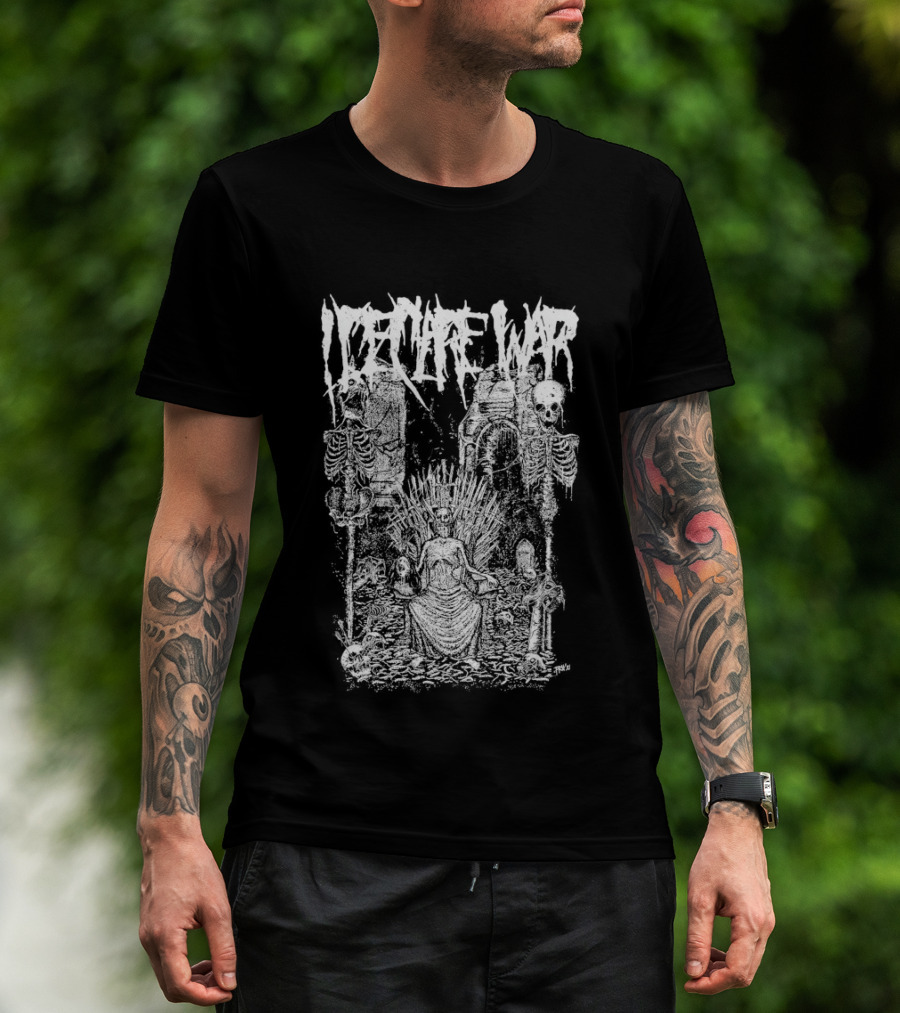 I Declare War Throne Skeleton Warriors Medieval Battle Scene T-Shirt