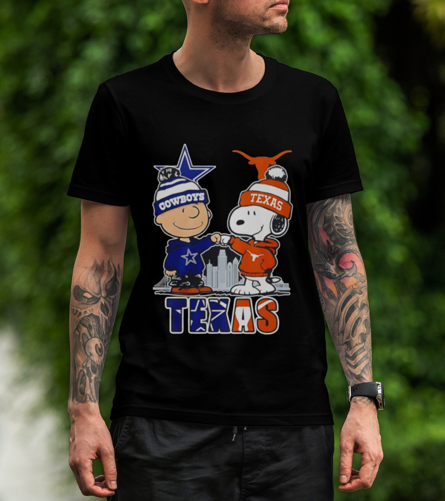 Dallas Cowboys Texas Longhorns Peanuts Characters Stadium Scene T-Shirt