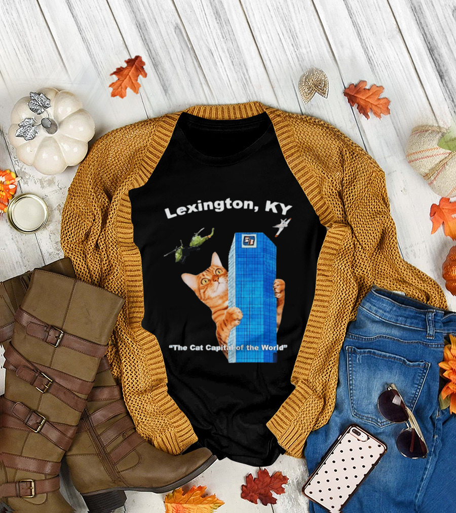Lexington KY The Cat Capital Of The World Funny Cat With Building And Helicopter T-Shirt