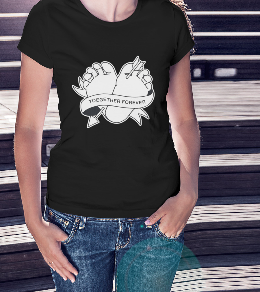 Cupid's Piercing Toegther Forever Two Feet Arrow Heart Ribbon T-Shirt