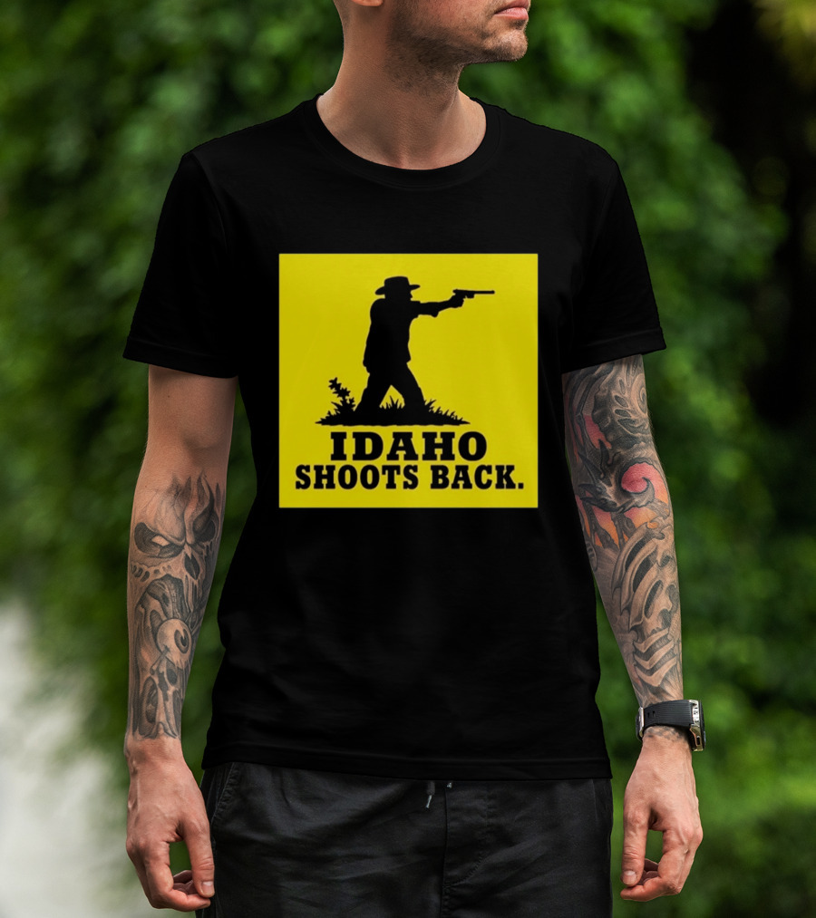 Idaho Shoots Back Cowboy Silhouette Retro Humor T-Shirt