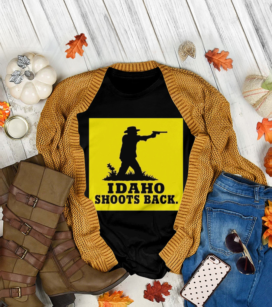 Idaho Shoots Back Cowboy Silhouette Retro Humor T-Shirt