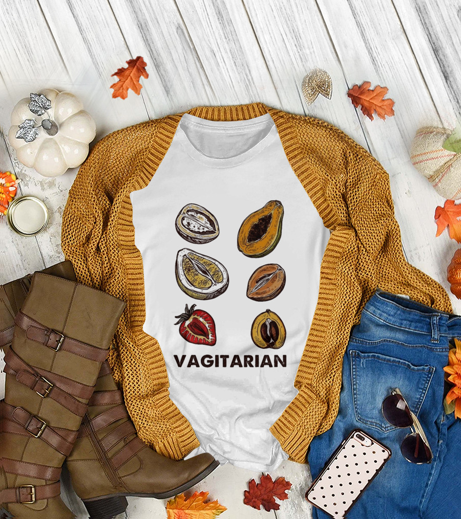 Vagitarian Fruit Humor Strawberry Avocado Papaya Illustrations T-Shirt
