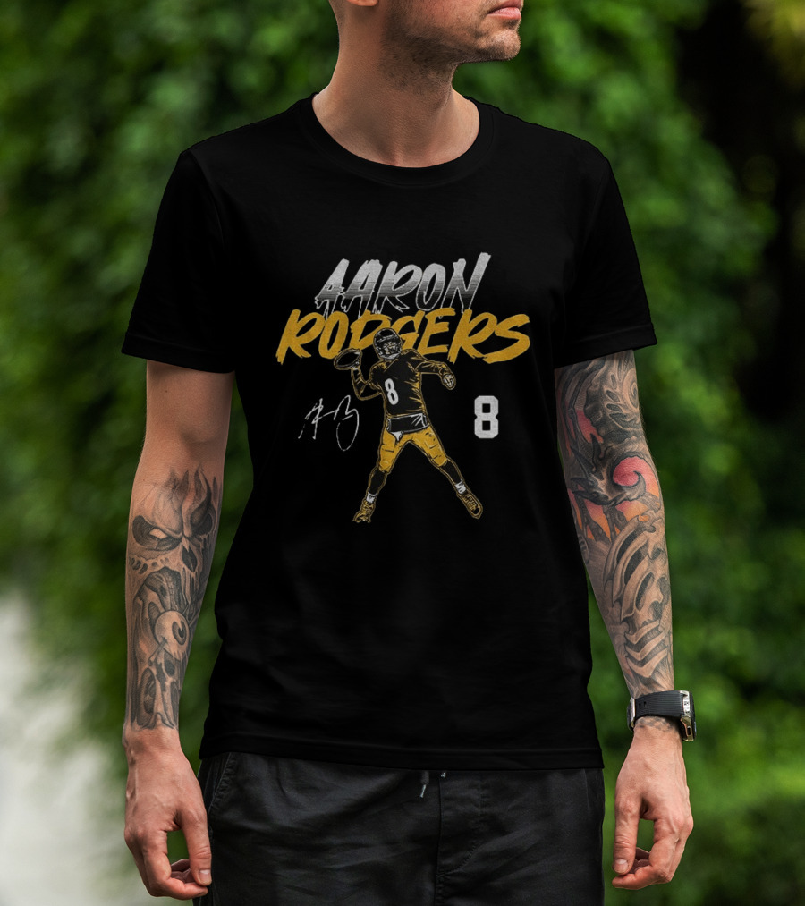 Aaron Rodgers 8 Pittsburgh Football Player Pose T-Shirt