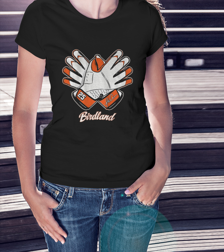 Birdland Bird Hands Celebration Pete Alonso Signature 25 T-Shirt