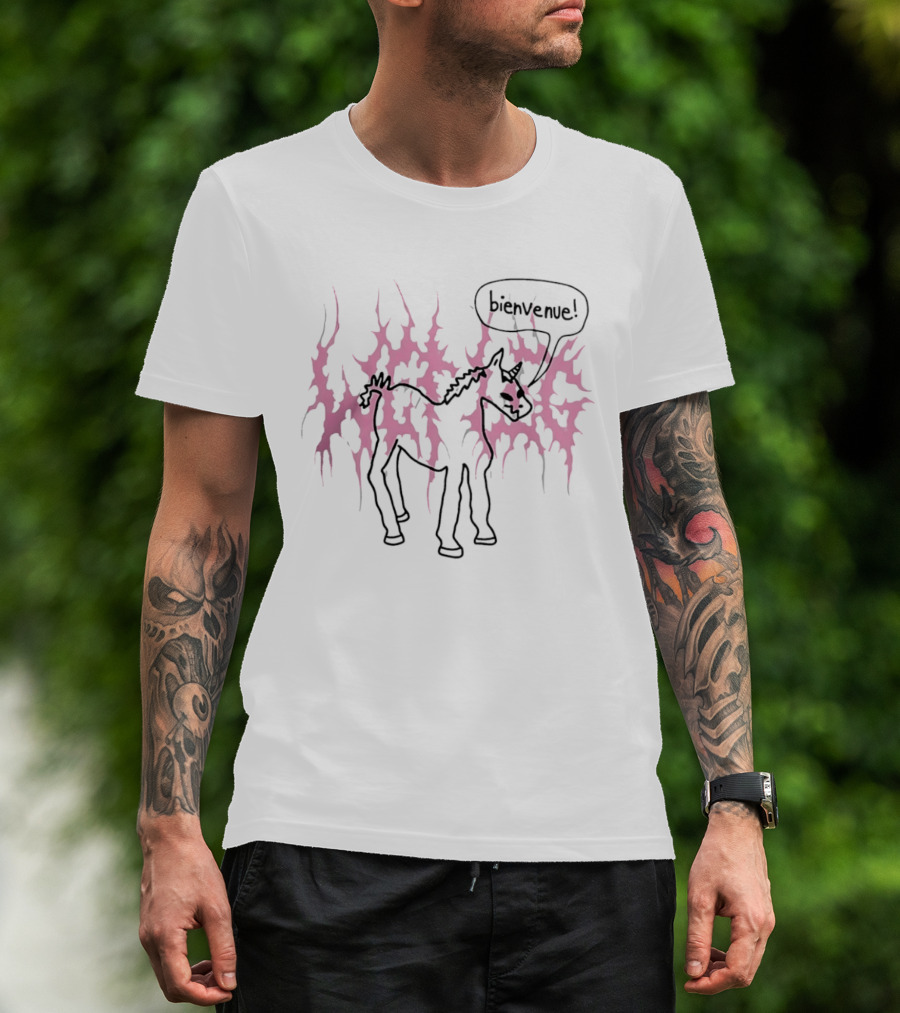 Bienvenue Cartoon Horned Unicorn Pink Flames T-Shirt