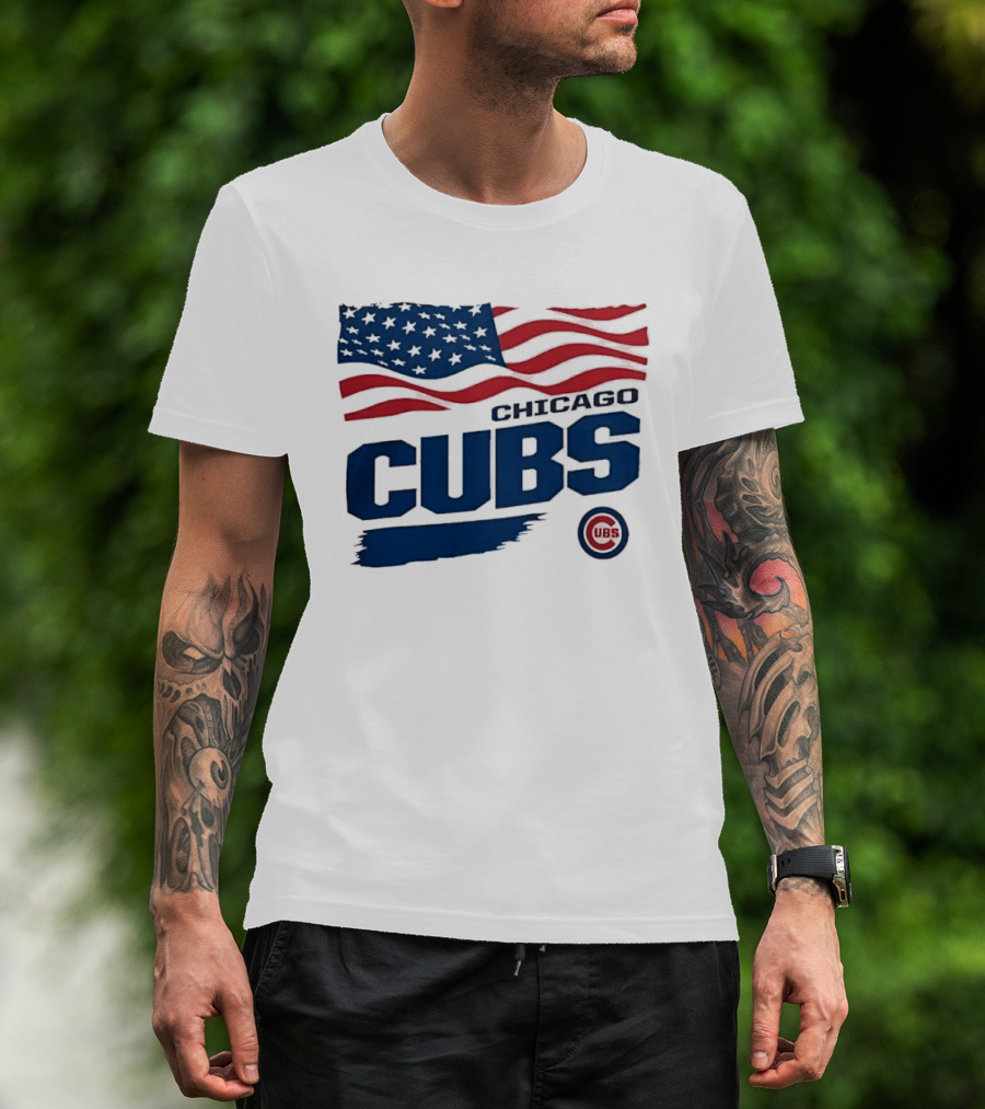 Chicago Cubs American Flag Waving Paint Brush Stroke MLB Cubs T-Shirt