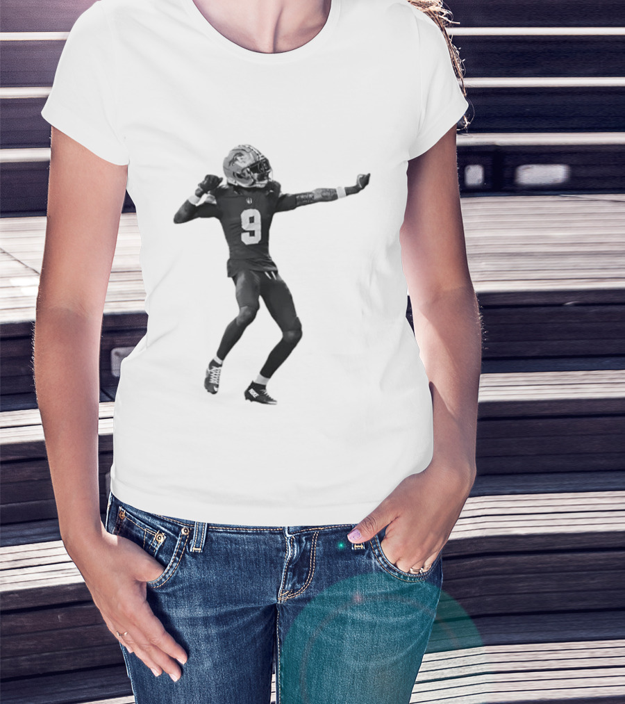 Detroit Lions Number 9 Celebratory Pose Football Athlete Cutout T-Shirt