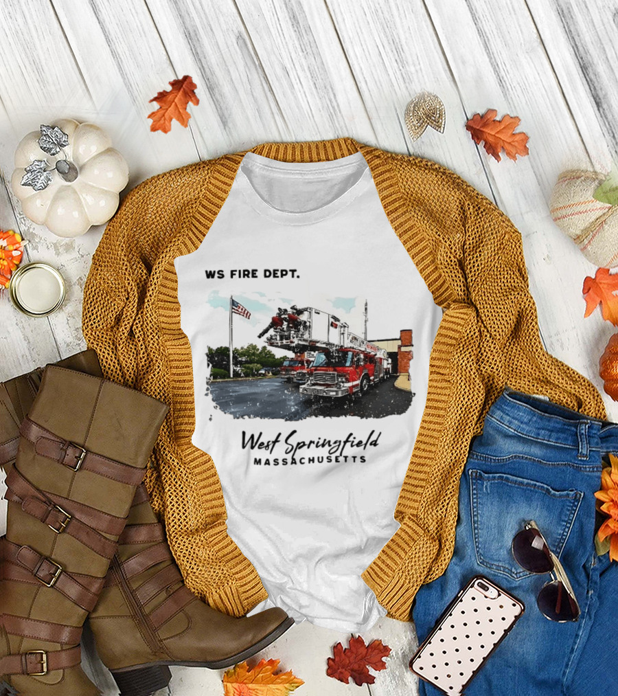 Ws Fire Dept West Springfield Massachusetts Truck Ladder American Flag T-Shirt