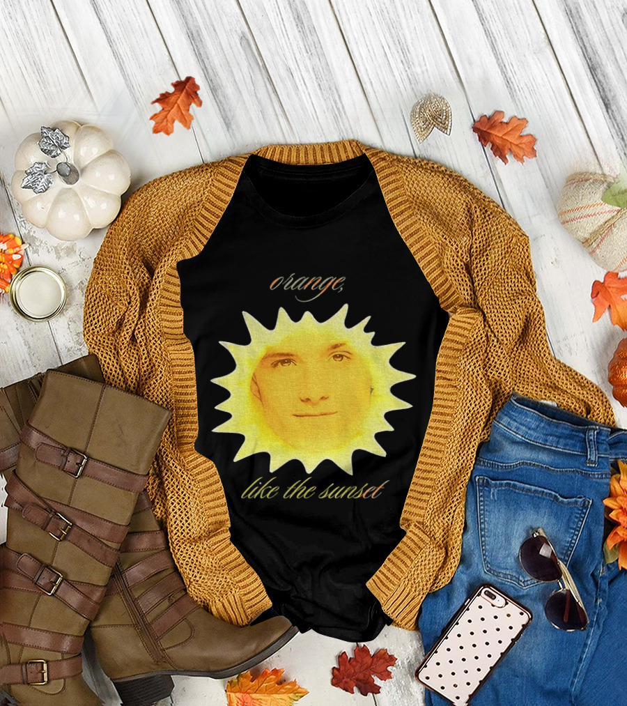 Orange Like The Sunset Face In Sun Design Peeta T-Shirt