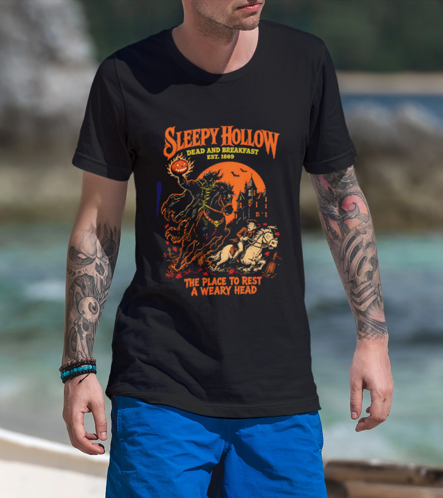 Sleepy Hollow Dead And Breakfast Est 1820 Headless Horseman The Place To Rest A Weary Head Halloween Pumpkin T-Shirt