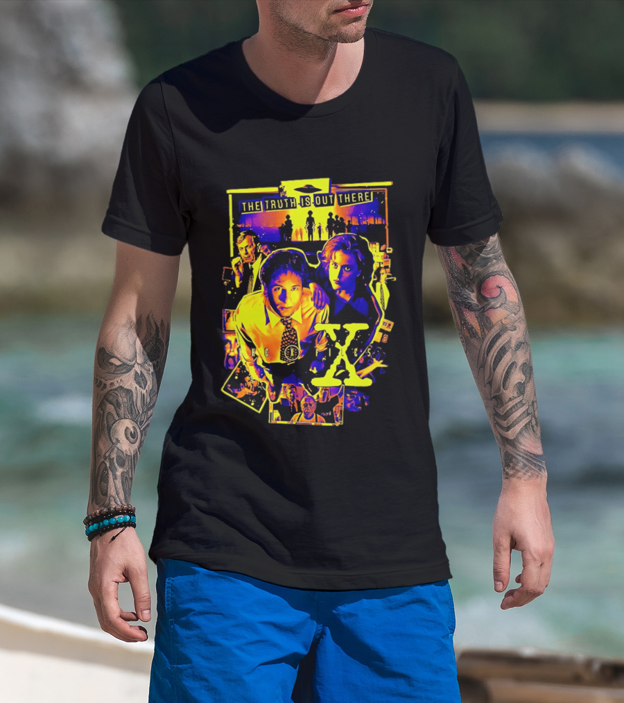 The Truth Is Out There The X Files Mulder Scully 90s TV Series T-Shirt