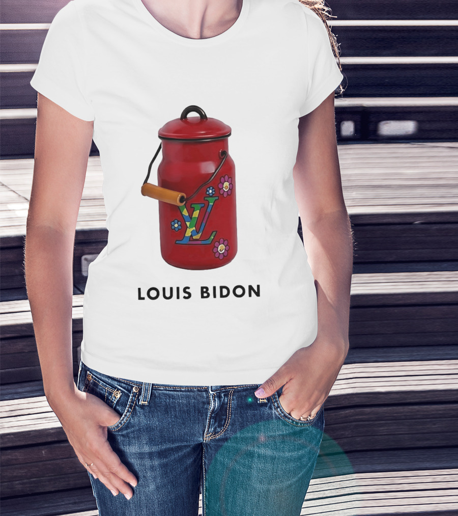 Louis Bidon Milk Jug Red Enamel Rainbow Monogram Flowers T-Shirt