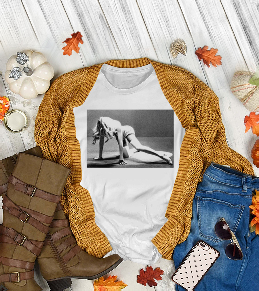 Madonna Confessions II Dance Floor Iconic Pose Black And White T-Shirt