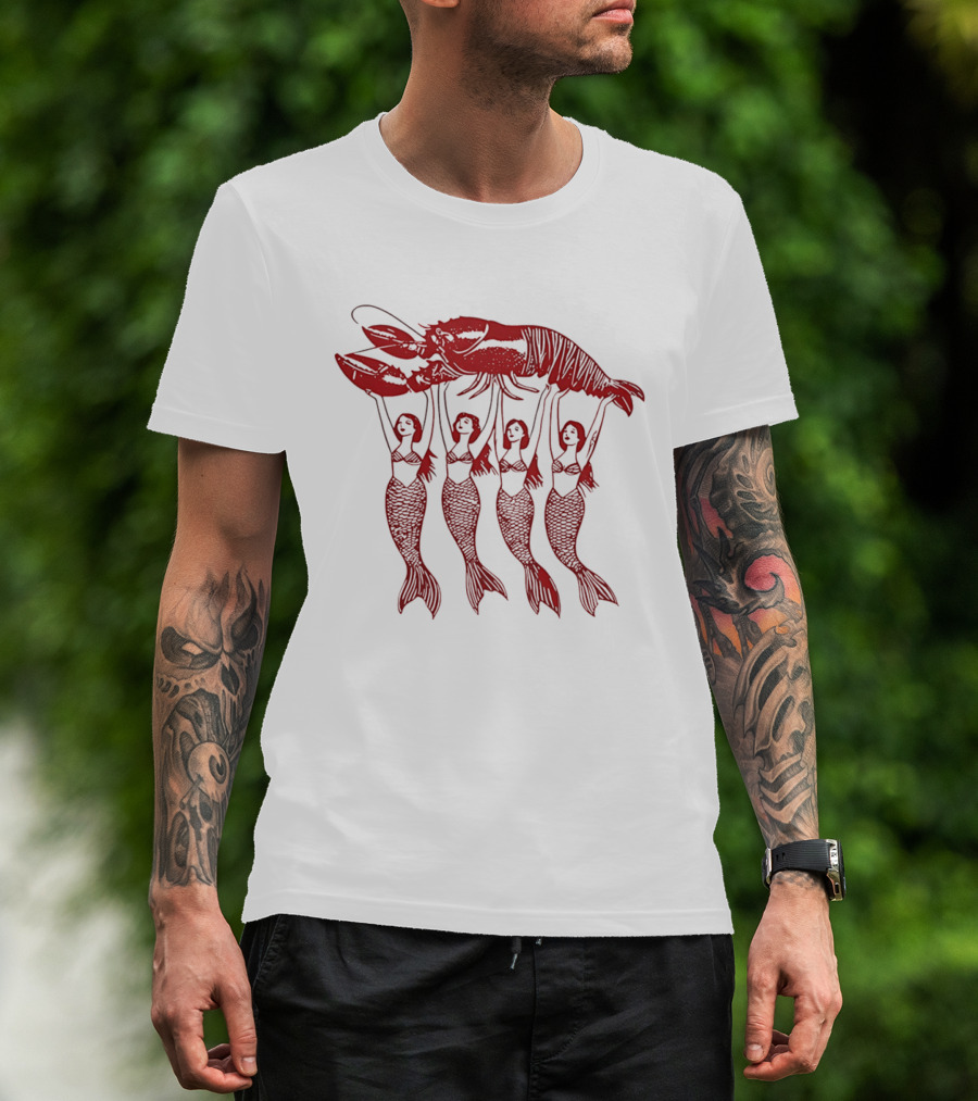 Four Mermaids Holding A Lobster Vintage Red Sea Creature T-Shirt