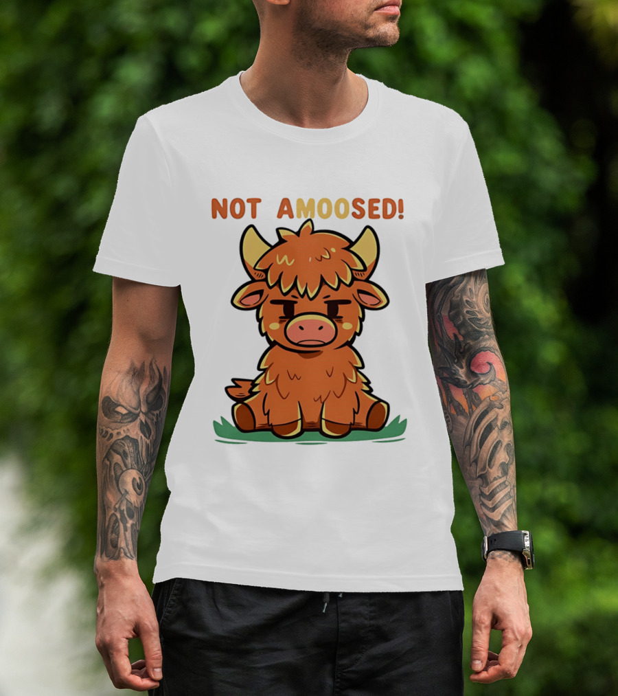 Not Amoosed Cute Grumpy Highland Cow Pun T-Shirt