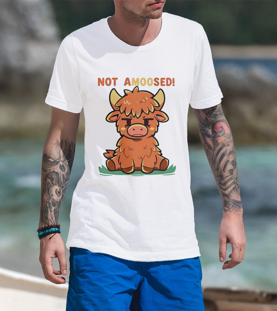 Not Amoosed Cute Grumpy Highland Cow Pun T-Shirt