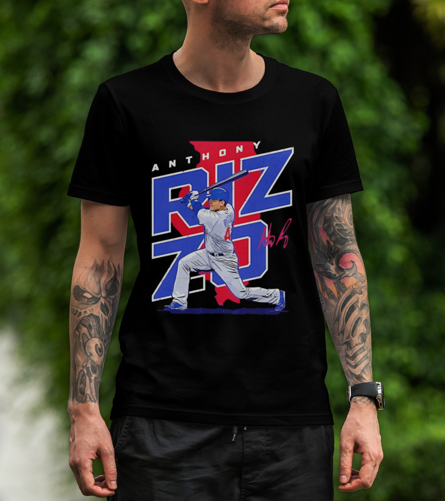 Anthony Rizzo 44 Chicago Cubs Batting Illinois Map T-Shirt