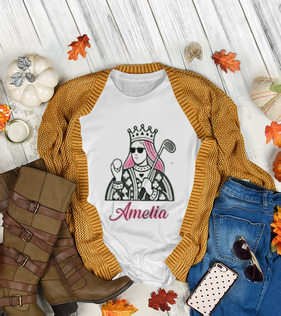 Amelia Queen Of Clubs Womens Golf With Pink Hair And Crown T-Shirt