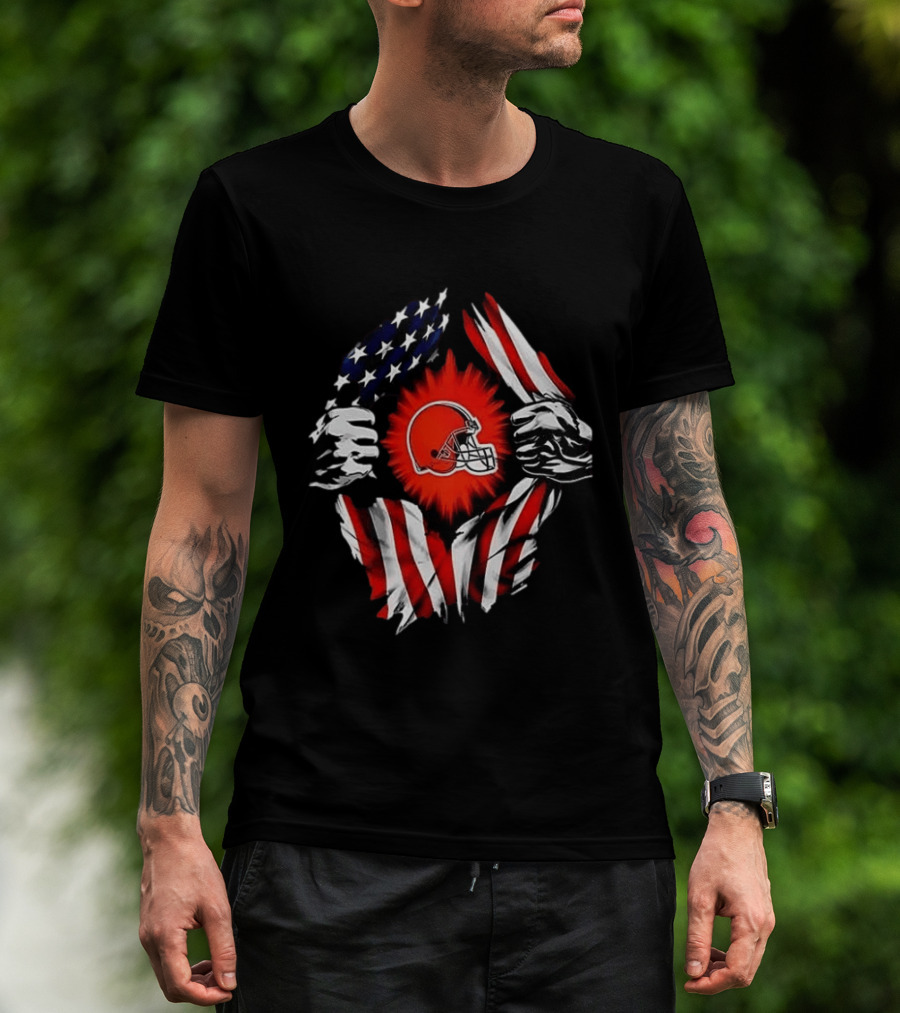 Cleveland Browns Super Man Skull Cap Backwards American Flag Ripped T-Shirt