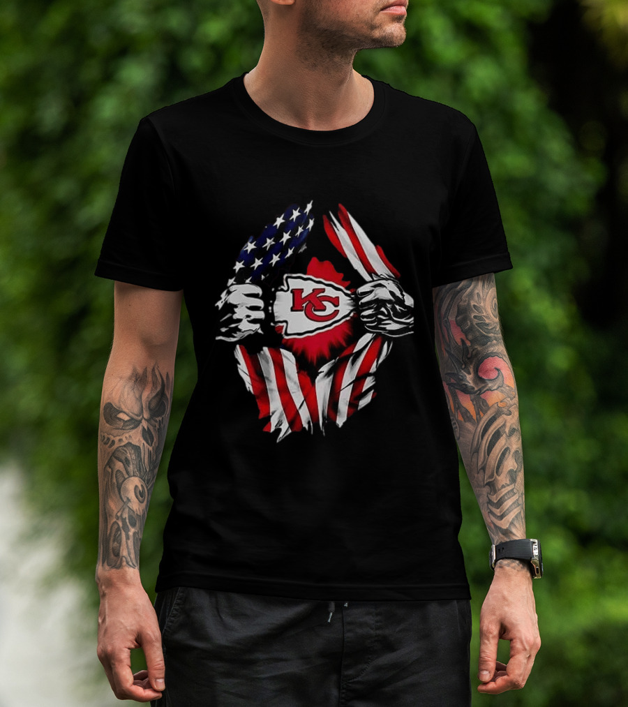 Kansas City Chiefs Superman American Flag Ripped T-Shirt