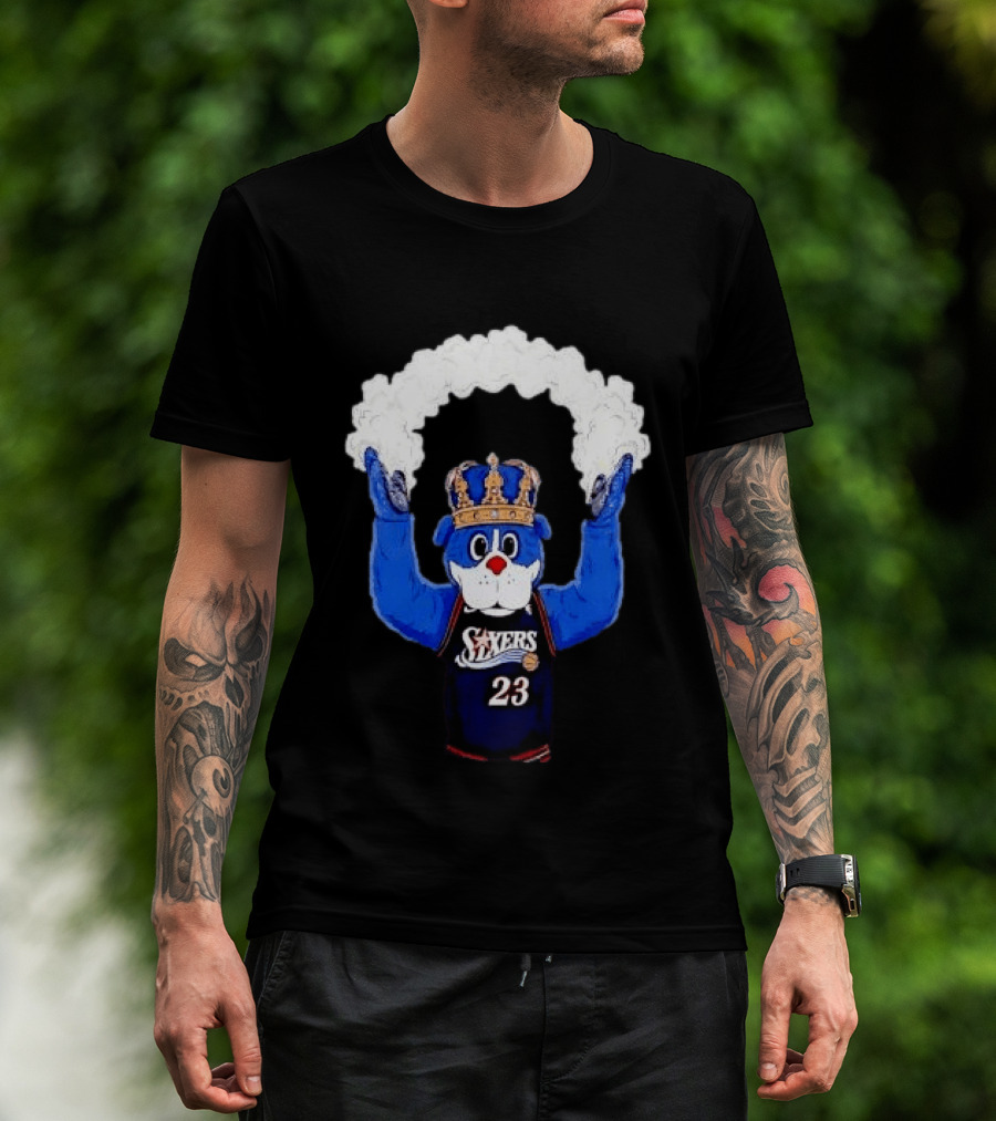 Philadelphia 76ers Franklin The Dog Mascot With Crown NBA 23 Play The Suns T-Shirt