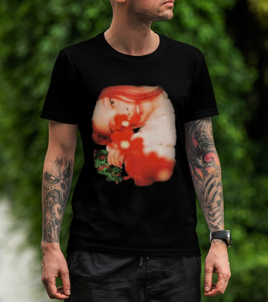 Complex Jennie Flower Photo Red Hair Aesthetic T-Shirt