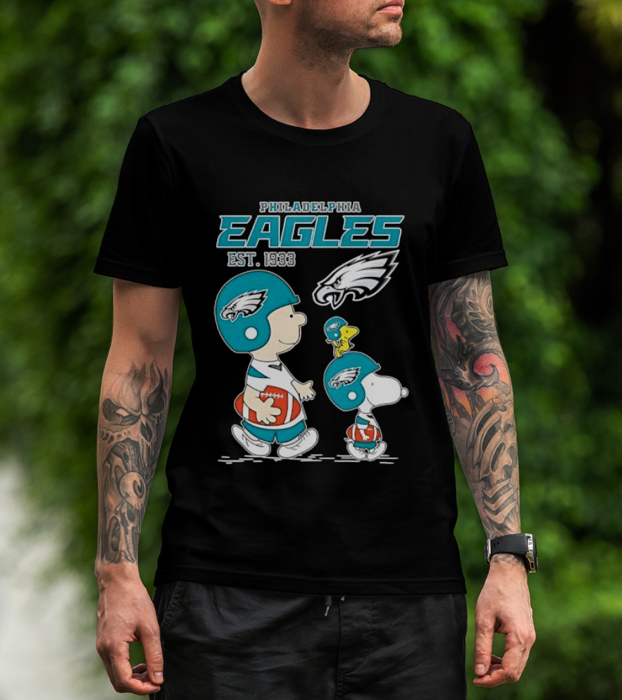 Philadelphia Eagles Est 1933 Cartoon Boy Dog Helmets Footballs T-Shirt