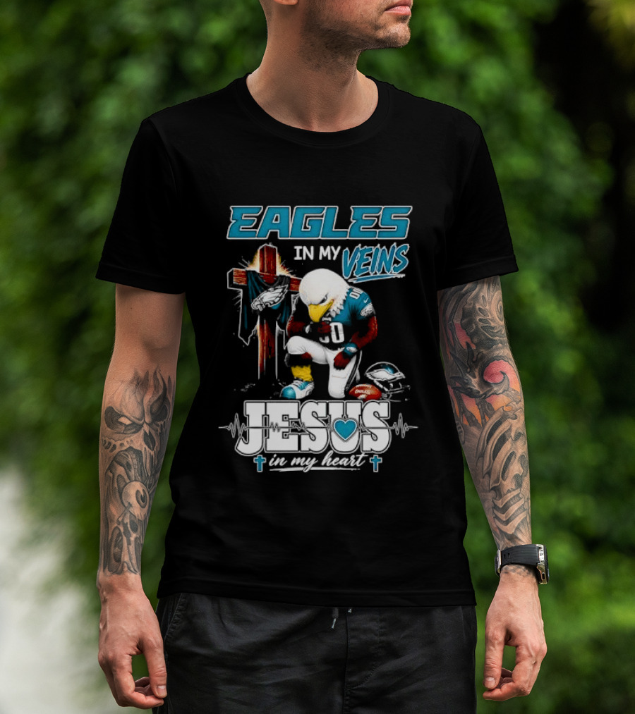 Eagles In My Veins Jesus In My Heart Kneeling Cross Football Helmet T-Shirt