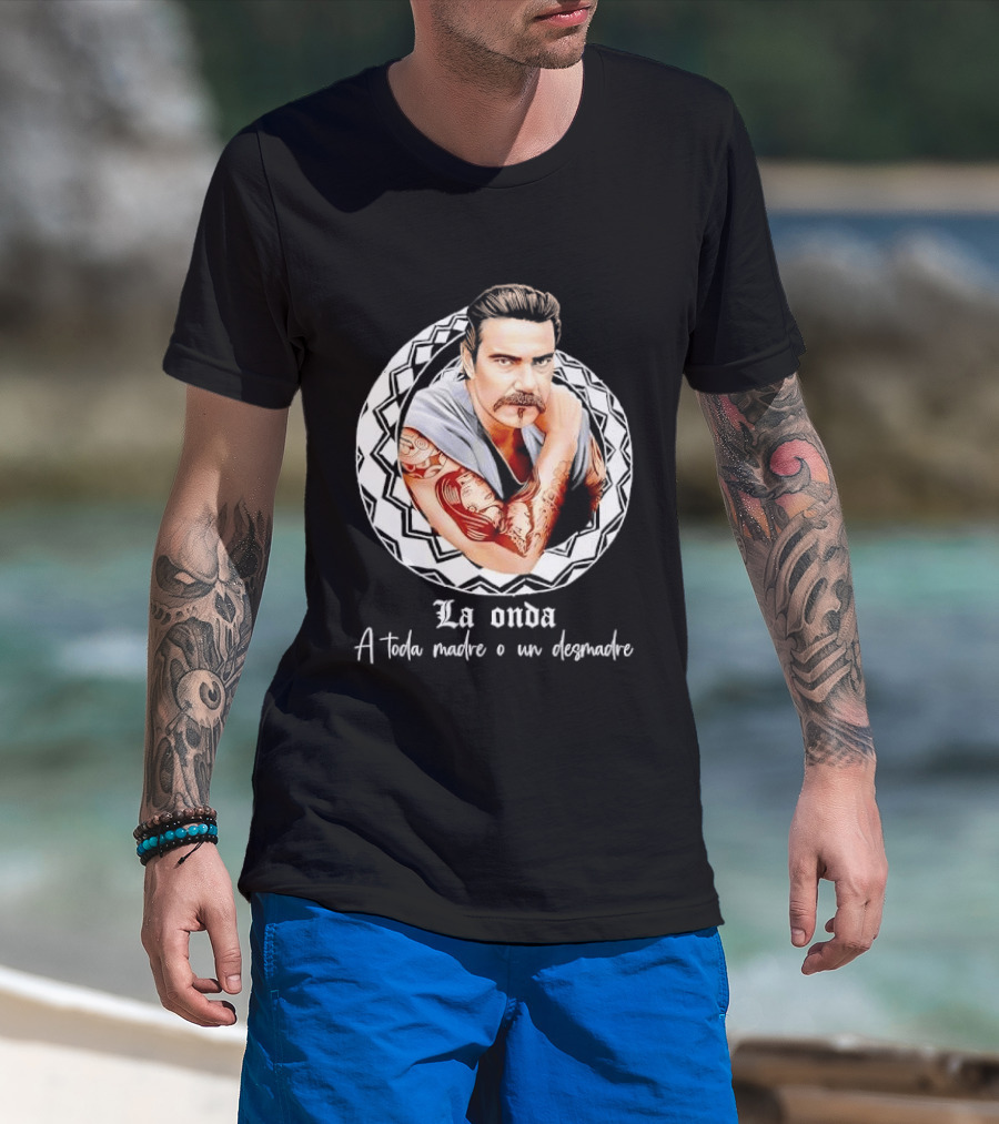La Onda A Toda Madre O Un Desmadre Tattooed Man Mustache Geometric T-Shirt