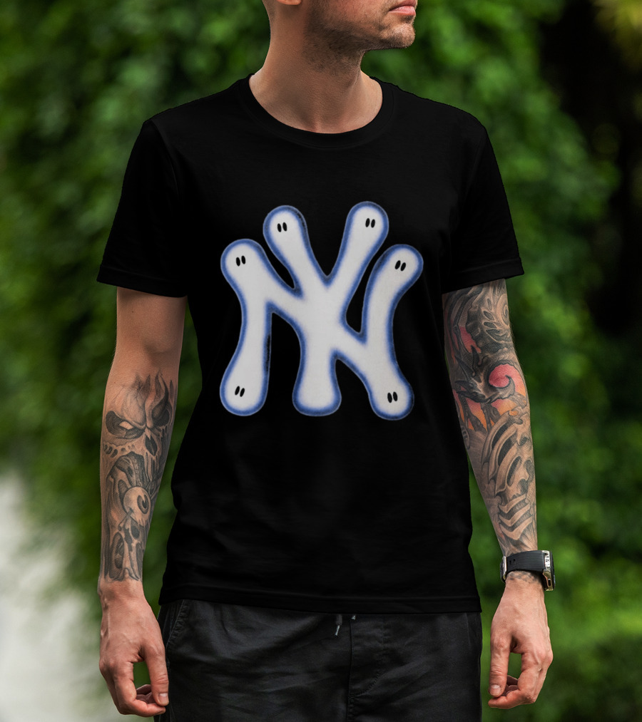 NY Yankees Wash Ghost Airbrush Logo Ghostly NY Yankees T-Shirt