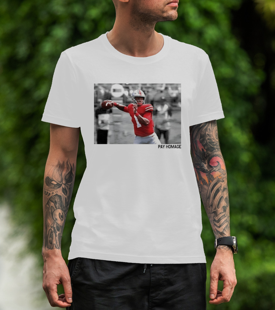 Ohio State Buckeyes NCAA Pay Homage Quarterback Throwing Football Selective Color Photo T-Shirt
